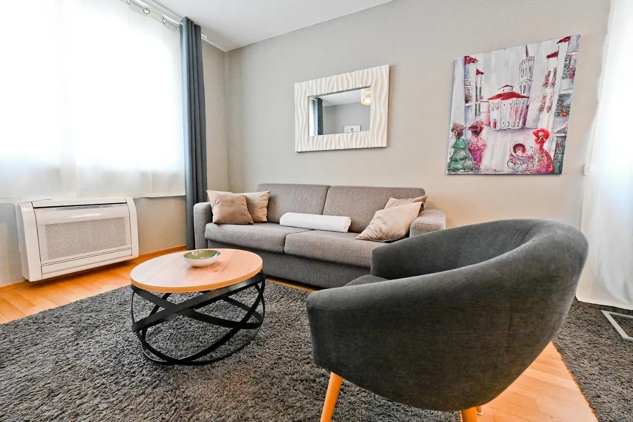 Apartman Zadar City Inn 2 & Free Private Parking 0*,  Croatia