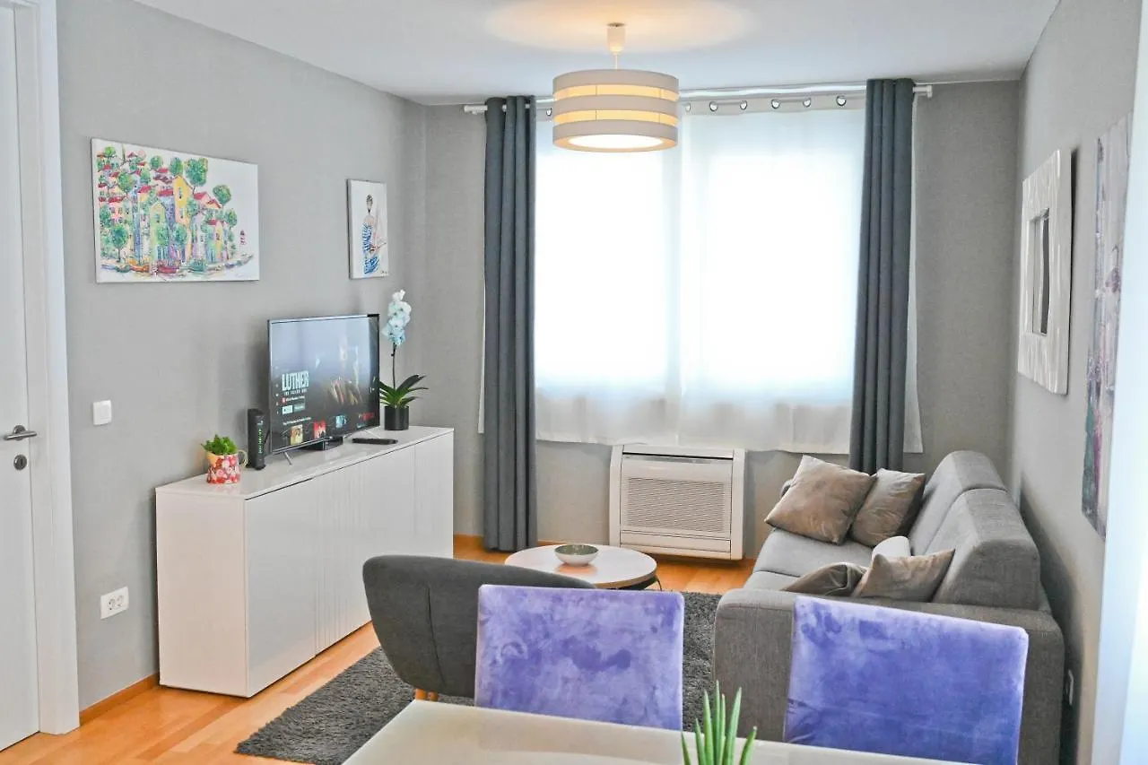 Apartman Zadar City Inn 2 & Free Private Parking Apartment