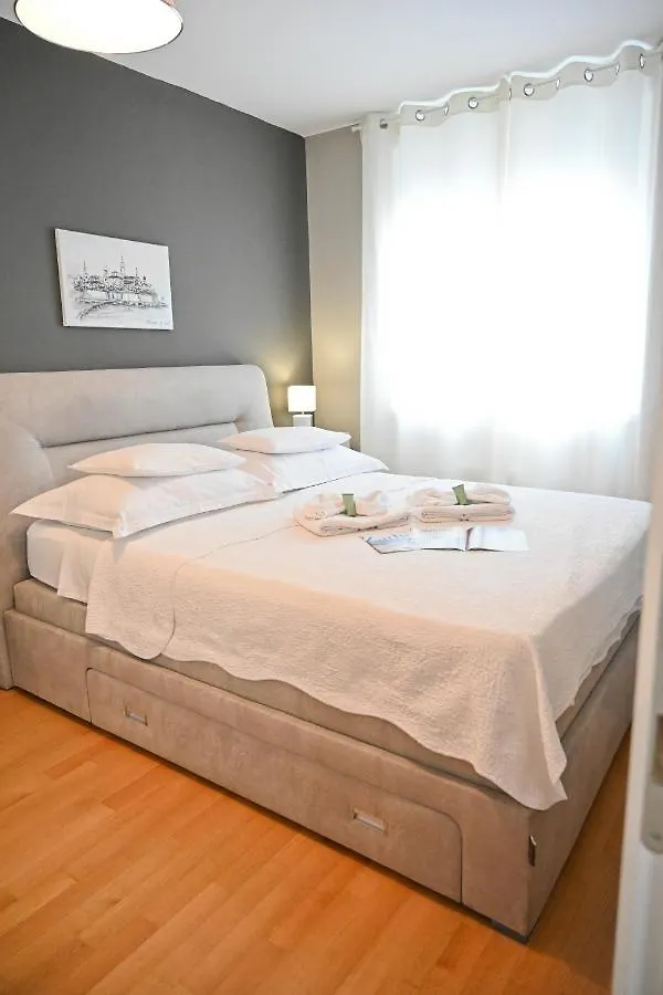 Apartman Zadar City Inn 2 & Free Private Parking Apartment