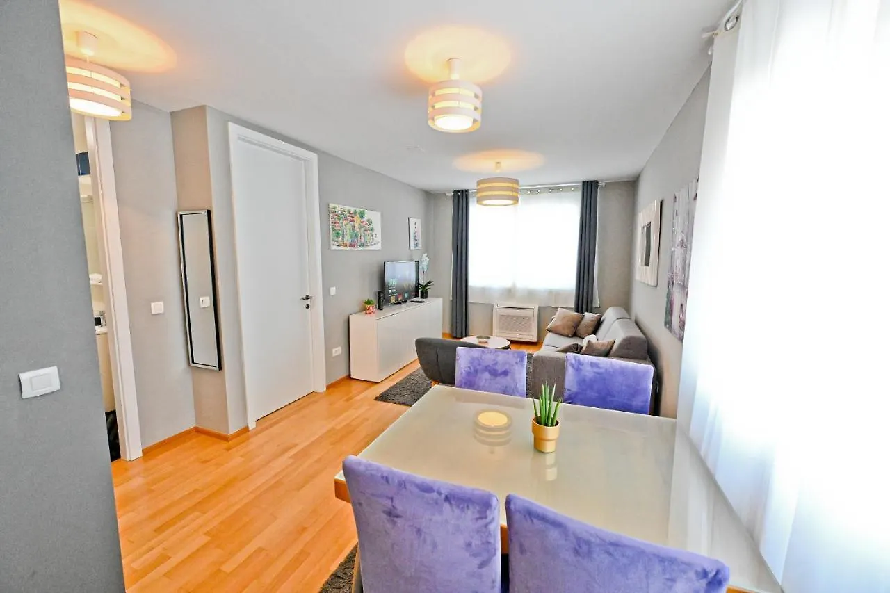 Apartman Zadar City Inn 2 & Free Private Parking 0*,  Croatia