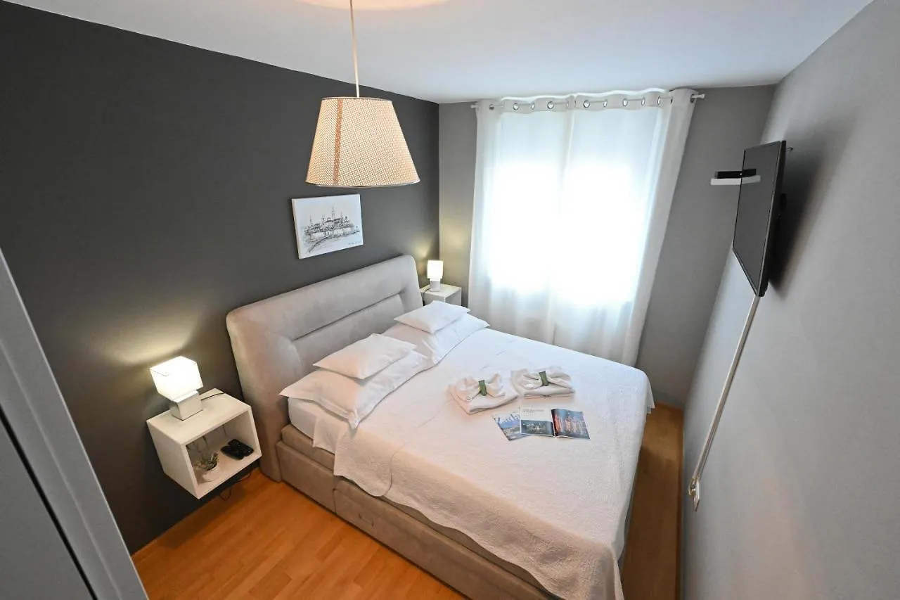 Apartman Zadar City Inn 2 & Free Private Parking